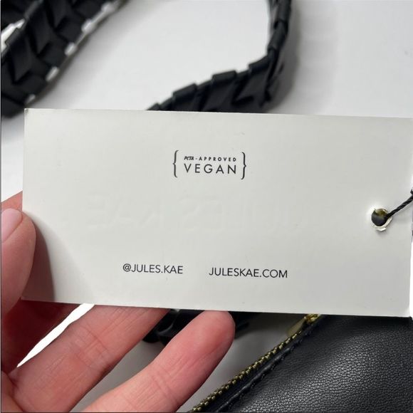 Jules Kae | NWT Zola Half Moon Vegan Leather Bag Black NWT - Picture 6 of 11